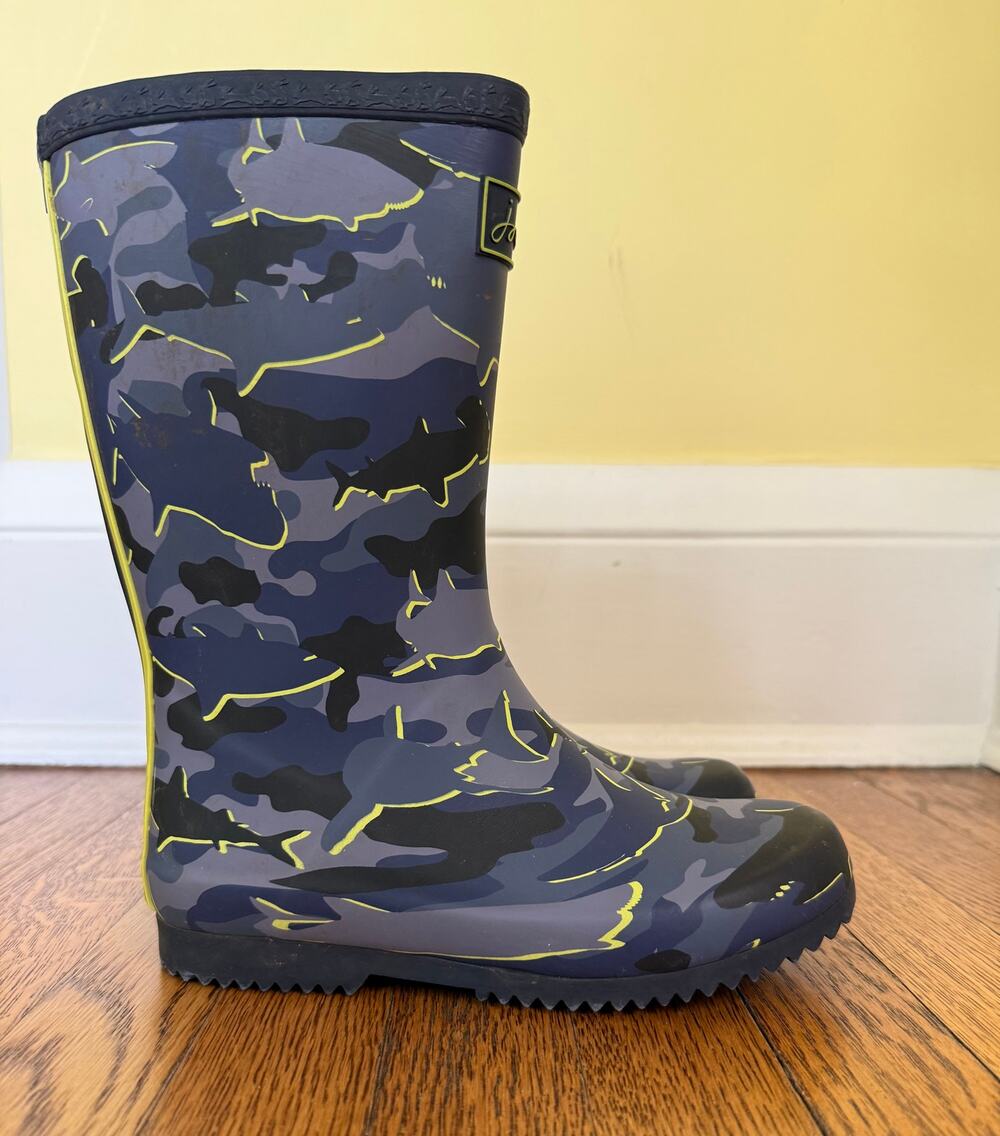Joules Boys' Shark Rain Boots Size 2 Big Kid
